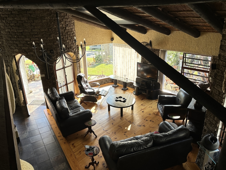 4 Bedroom Property for Sale in Sedgefield Central Western Cape